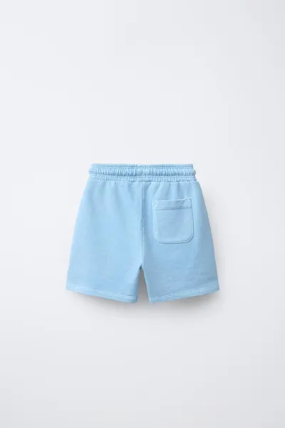 Вышитые плюшевые шорты-бермуды с окраской garment dyed, Светло-голубой — фото 4