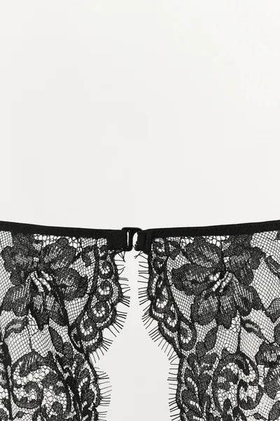Бюстгальтер с чашками и рукавами UNDERWIRED LACE BRA WITH SLEEVES, Чёрный — фото 6