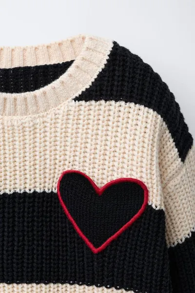 Свитер HEART KNIT, ECRU / BLACK — фото 4