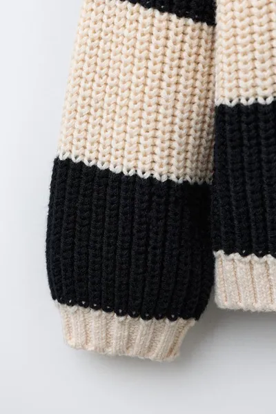 Свитер HEART KNIT, ECRU / BLACK — фото 5