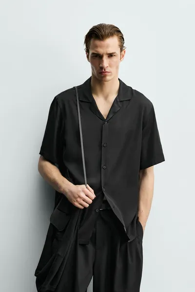 Рубашка SATIN RELAXED FIT, Чёрный — фото 2