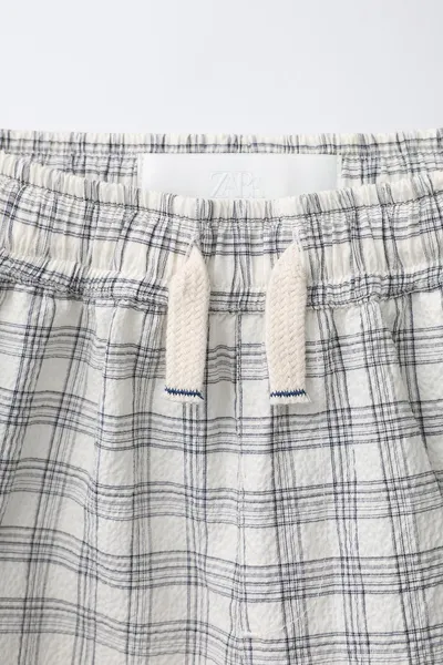 Шорты Bermuda PUKAS SURF SEERSUCKER CHECK, ECRU / BLACK — фото 3