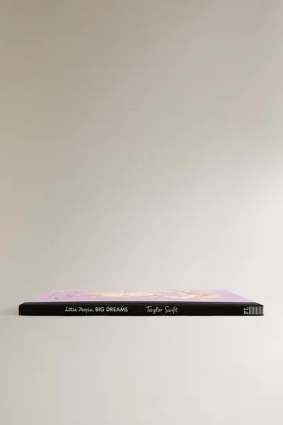 Детская книга TAYLOR SWIFT (на английском), Многоцветная — фото 2