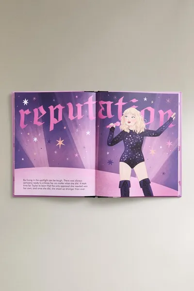 Детская книга TAYLOR SWIFT (на английском), Многоцветная — фото 5