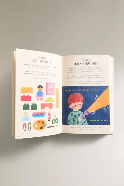 Детская книга «THE LITTLE BOOK OF JOY» (на английском), Многоцветная — фото 4