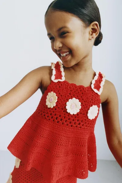 Топ с цветочным вязаным узором FLORAL CROCHET KNIT