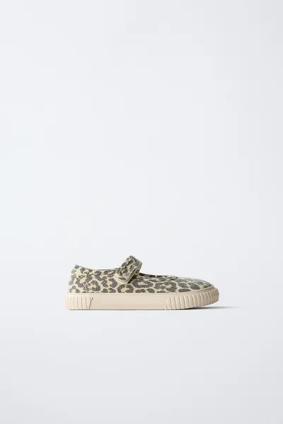 BAREFOOT ANIMAL PLIMSOLLS
