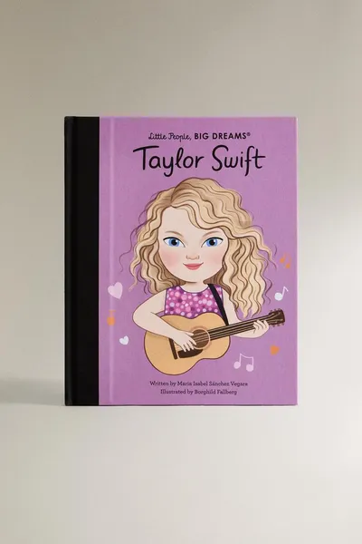 Детская книга TAYLOR SWIFT (на английском)