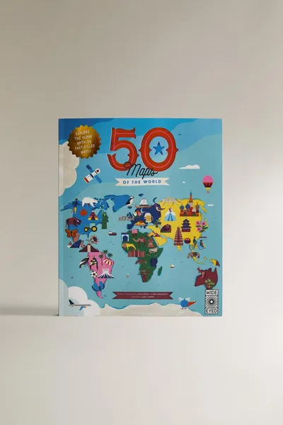 Книга для детей «50 карт мира» (на английском языке)